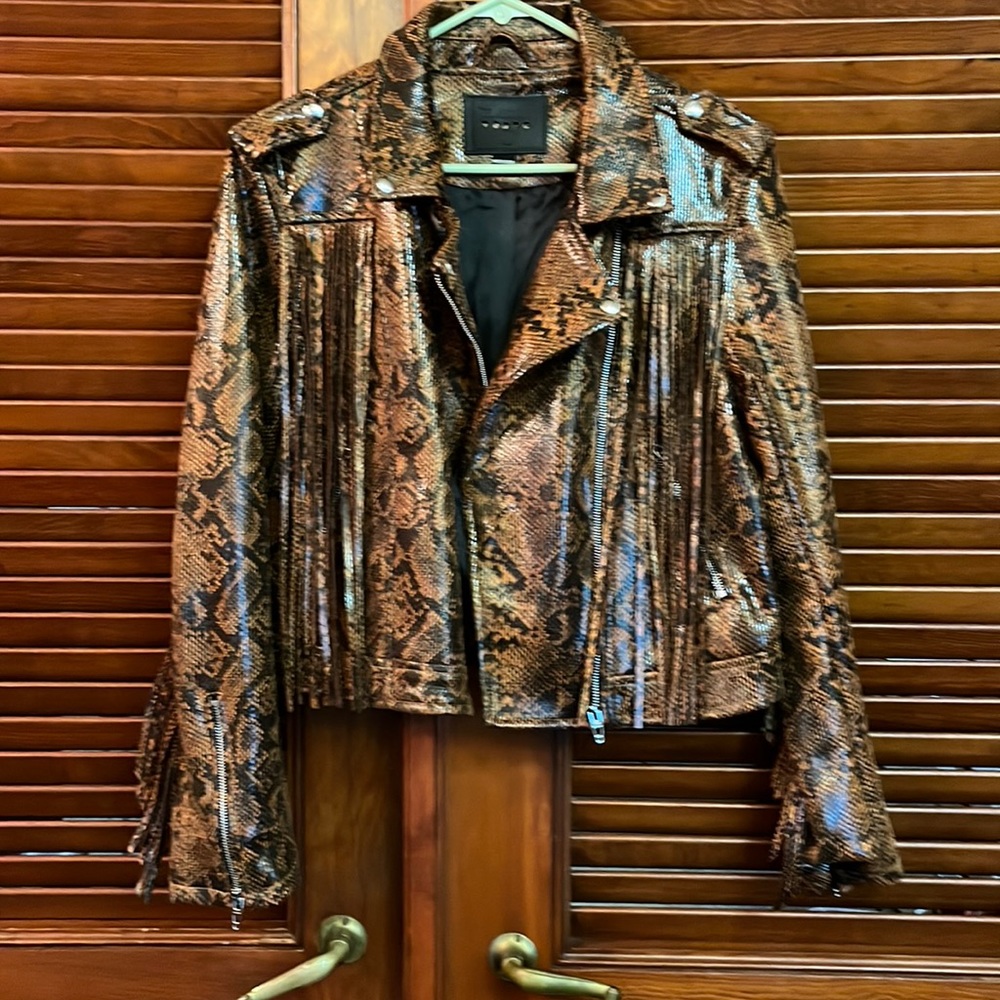 “Leather look” Animal Print Fringe Jacket